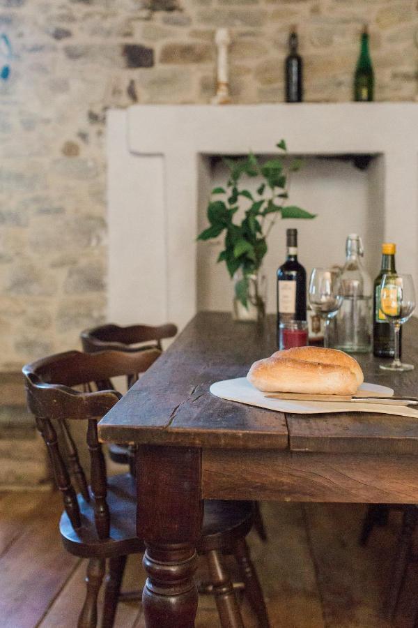 B&B Barbaia Levice エクステリア 写真